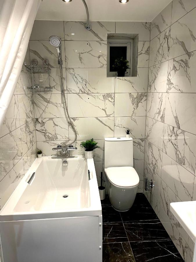 Smart/ Modern One Bedroom Flat بورلي المظهر الخارجي الصورة